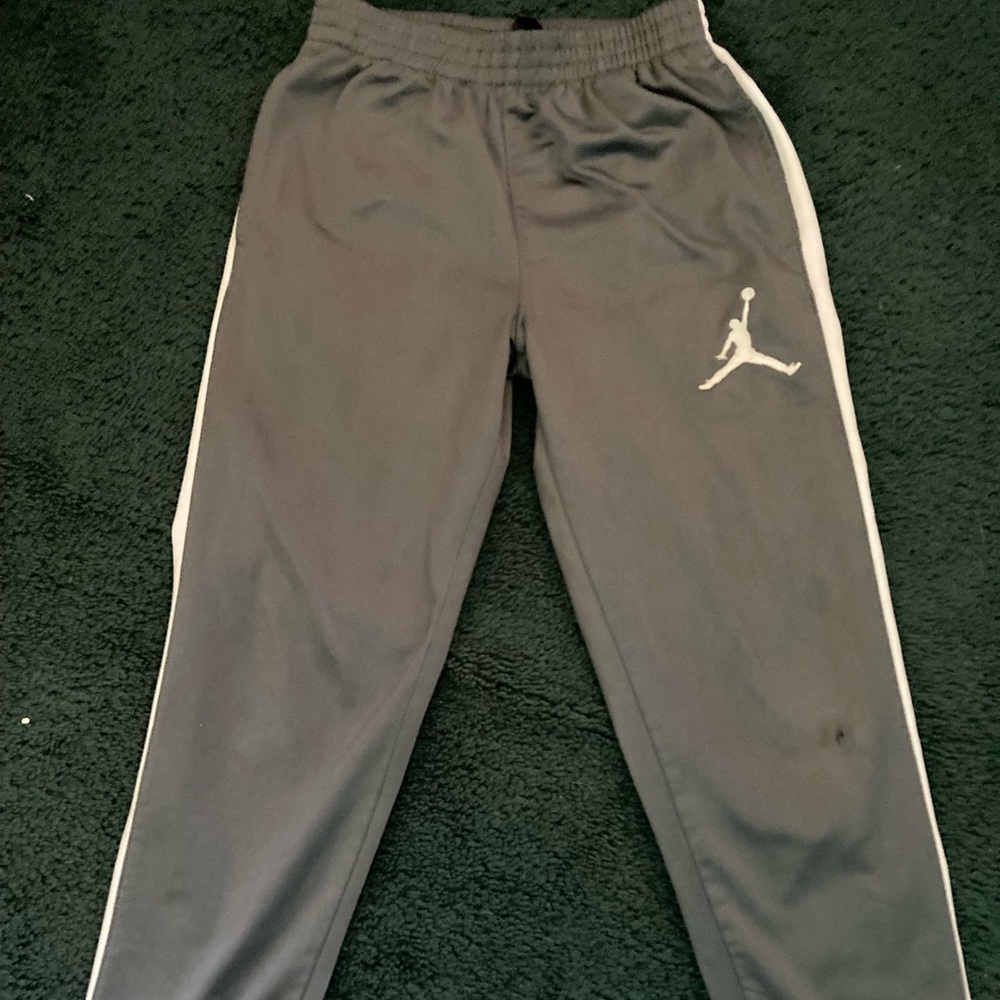 Boys size 7 Nike pants